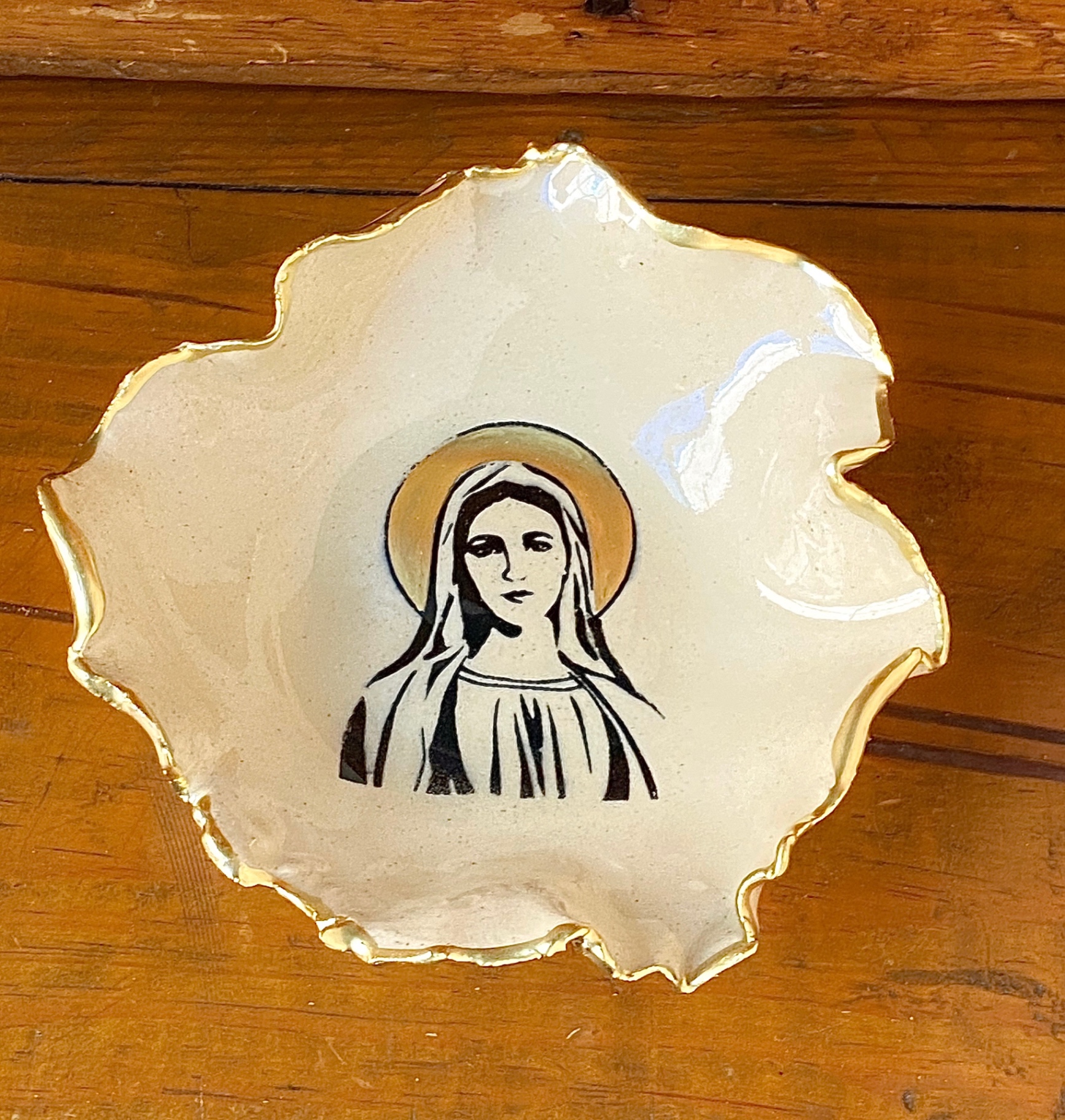 Madonna Leaf Dish